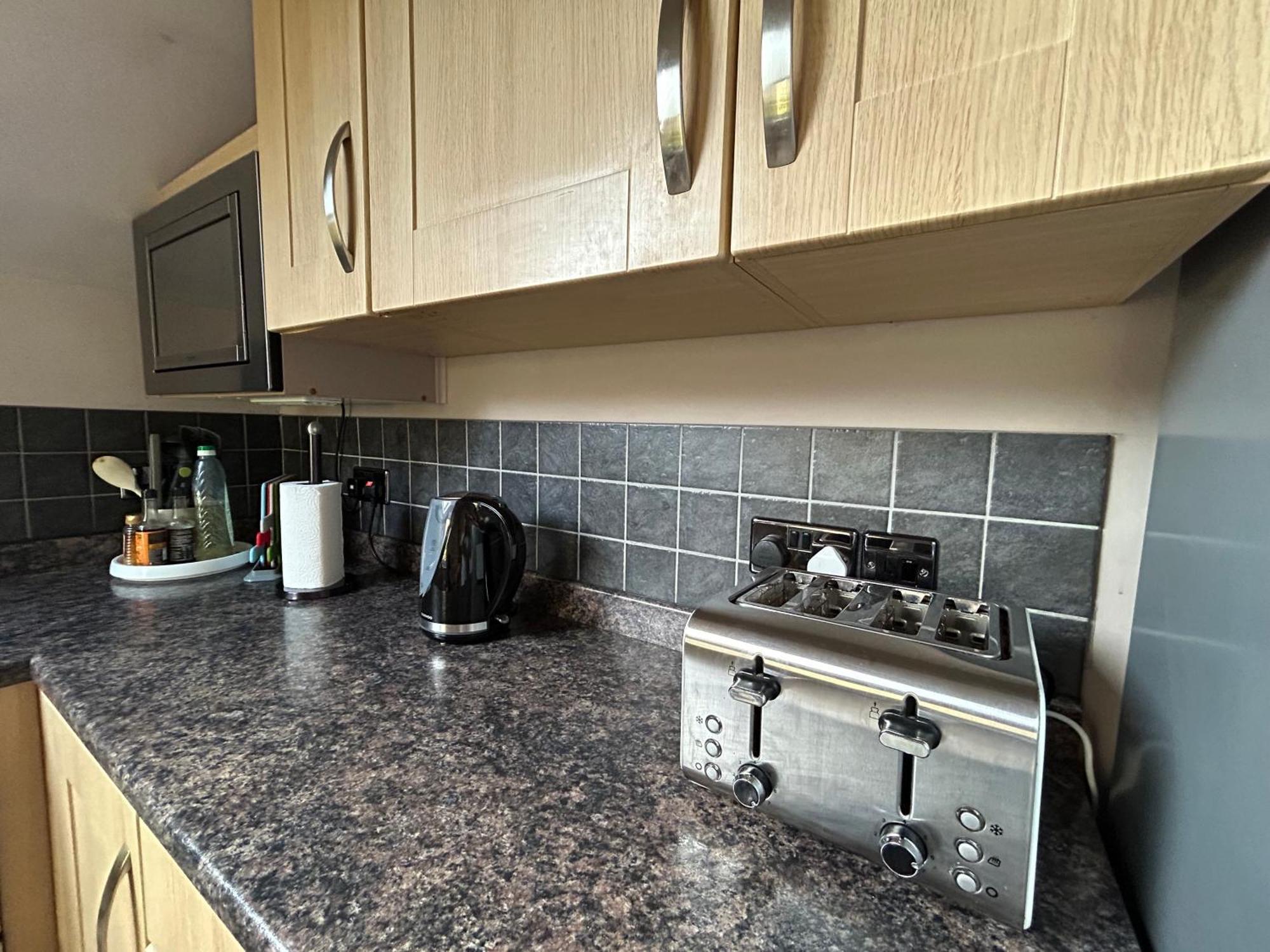 Seaside Rentals Bournemouth - 2Br, Upto 6Ppl, Beach 3 Min Walk, Dogs Ok, Wifi, Park 2 Cars Eksteriør billede