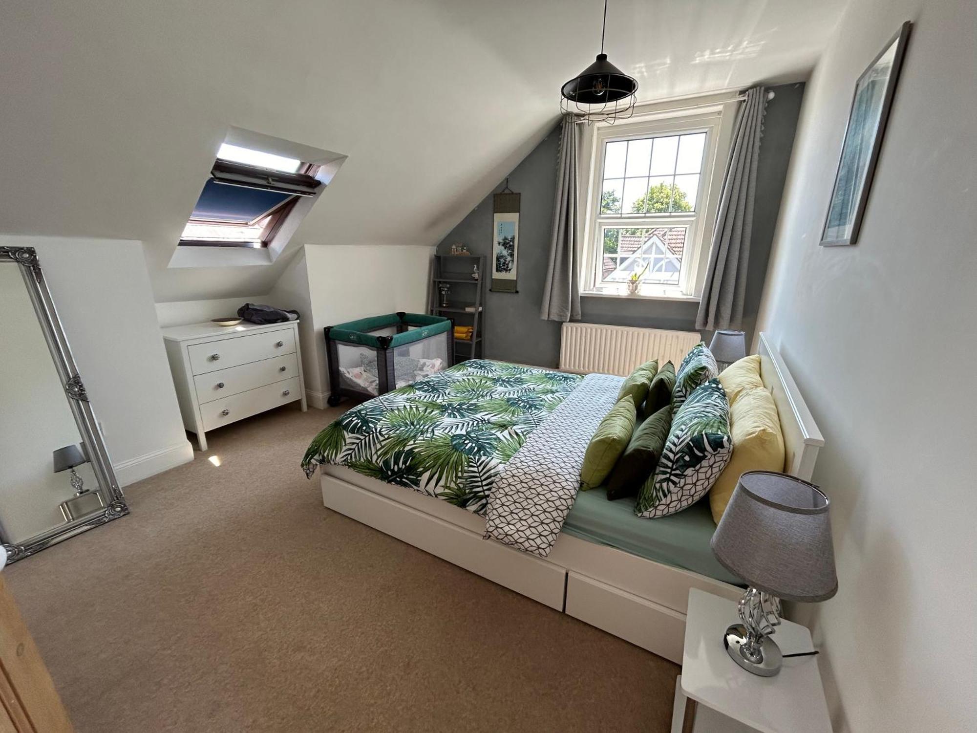Seaside Rentals Bournemouth - 2Br, Upto 6Ppl, Beach 3 Min Walk, Dogs Ok, Wifi, Park 2 Cars Eksteriør billede